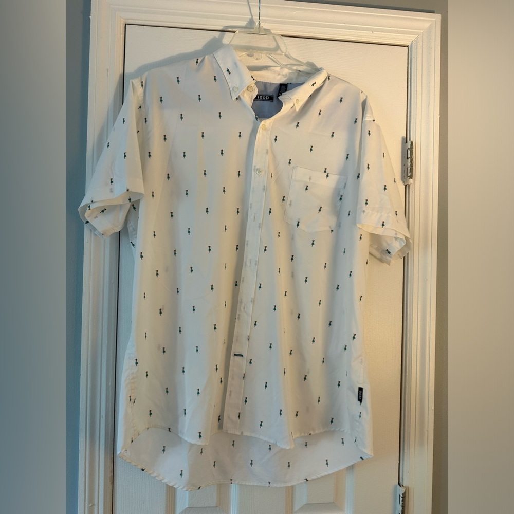 Izod White Short-Sleeve Button-Down Shirt with Small Green Palm Print Hula Girl